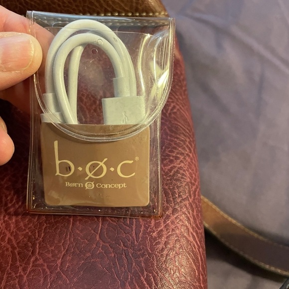 B.O.C Born Concept Beautiful Burgundy Purse Crossbody Medium Sized - Picture 10 of 13